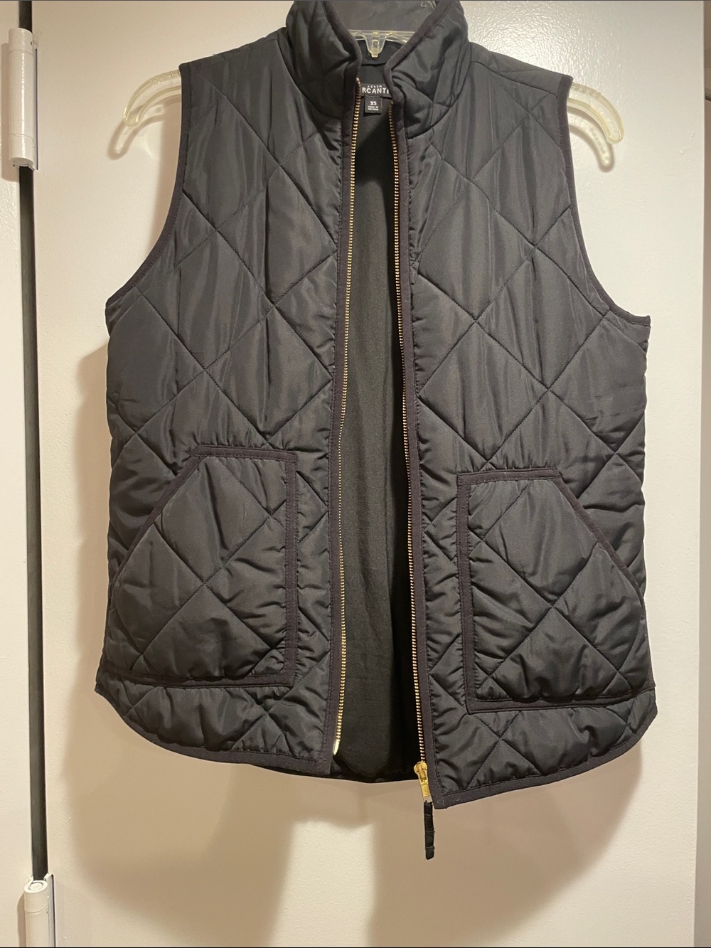 J Crew Quilted Black Woman Zip-Front Vest